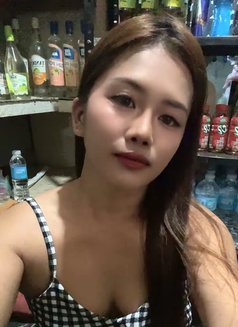 Lee - escort in Boracay Photo 4 of 7