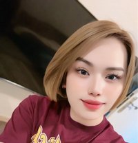 Lee - Transsexual escort in Riyadh