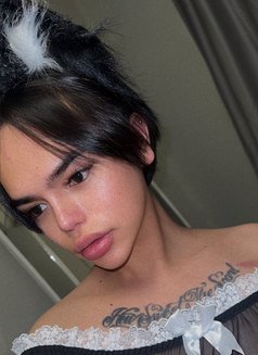 Lee - Acompañantes transexual in Riyadh Photo 3 of 4