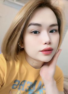 Lee - Transsexual escort in Riyadh Photo 7 of 7