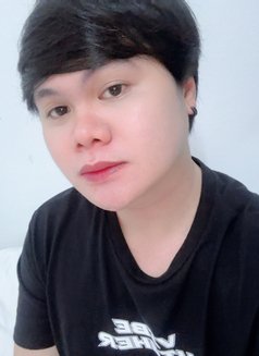 Lee - Male escort in Riyadh Photo 7 of 7