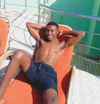 Lee - Male escort in Nairobi