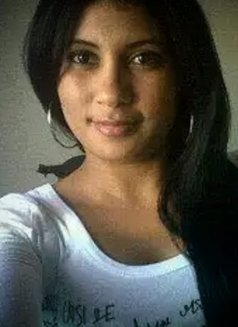 Lee - escort in Cape Town Photo 4 of 4