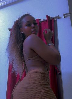 Lee from Hafeezpet - escort in Hyderabad Photo 2 of 3