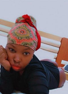 Lee - escort in Noida Photo 2 of 7