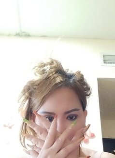 Lee Tina - escort in Dubai Photo 4 of 6
