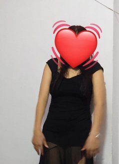 Lee Z a Independent Girl - escort in New Delhi Photo 2 of 7