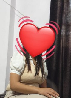 Lee Z a Independent Girl - escort in New Delhi Photo 3 of 7