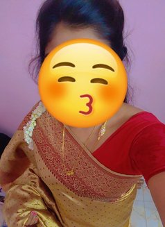CHENNAI VIP/ELITE MODELS & CELEBRITIES - adult performer in Chennai Photo 6 of 10