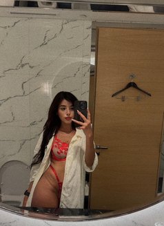 Leela - escort in Dubai Photo 5 of 10