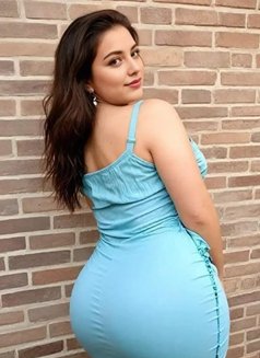 Leema - escort in Kochi Photo 2 of 16