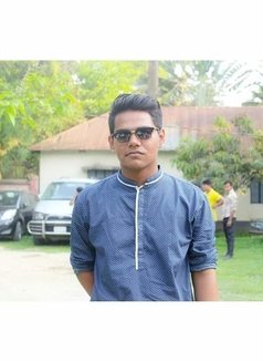 Reehan Atiq (verified) - Male escort agency in Dhaka Photo 7 of 11
