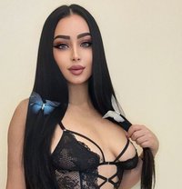 Leen - escort in Abu Dhabi