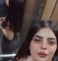 Leen - escort in Beirut