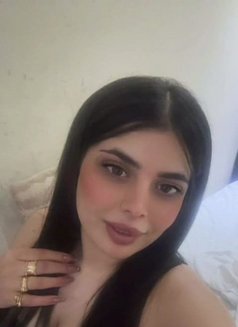 Leen - escort in Beirut Photo 6 of 6