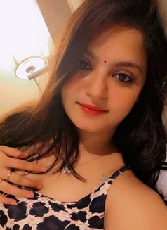Leena Escorts Nagpur - puta in Nagpur Photo 16 of 19