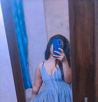 Leena - escort in New Delhi