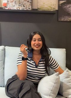 Leena Indifferent - escort in Navi Mumbai Photo 3 of 4