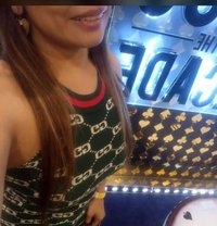 Leena Singh, Indio puta en Mumbai