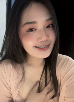 Leena - escort in Riyadh Photo 7 of 11