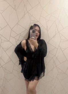 Leena - escort in Riyadh Photo 9 of 10