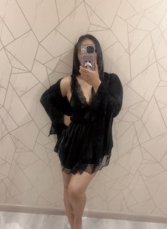 Leena - puta in Riyadh Photo 8 of 8