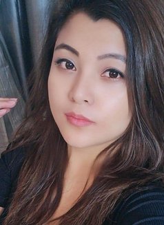 Leeza Independent Girl available now - puta in New Delhi Photo 1 of 16
