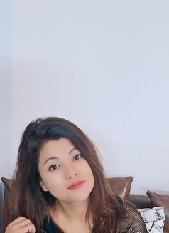 Leeza Independent Girl available now - puta in New Delhi Photo 5 of 12