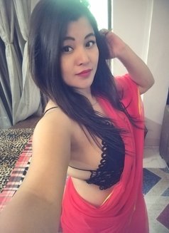 Leeza Independent Girl available now - puta in New Delhi Photo 10 of 12