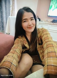 Legit Escort Meet Up - escort in Manila Photo 7 of 7