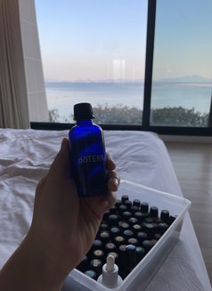 Legit World Class Healing Aroma Massage - masseuse in Seoul Photo 7 of 11