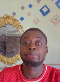 Lego - Acompañantes transexual in Abuja Photo 1 of 2