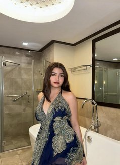 Leiann Rose - puta in Manila Photo 2 of 7