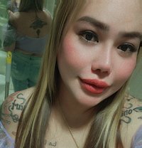 Leigh - Transsexual escort in Abu Dhabi