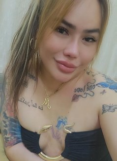 Leigh - Acompañantes transexual in Abu Dhabi Photo 13 of 13
