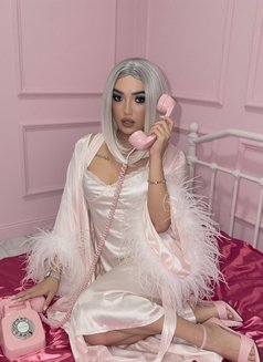 LEILA - Acompañantes transexual in Al Manama Photo 13 of 15