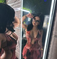 Leila - puta in Kobe