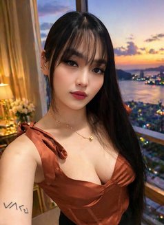 Leila - escort in Hong Kong Photo 14 of 21