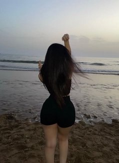 Marjan - escort in Muscat Photo 2 of 4