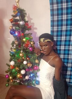 Leila - Transsexual escort in Nairobi Photo 3 of 4