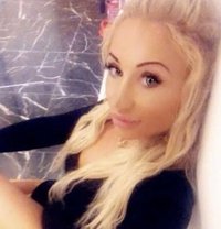 Leila - masseuse in London