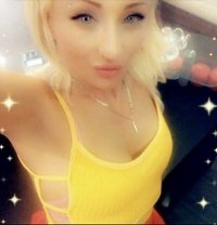 Leila - masseuse in London
