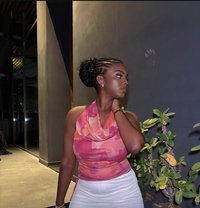 Leila - puta in Netherlands Antilles