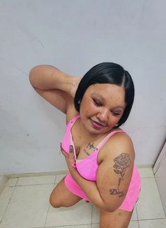 Leila - escort in Dammam Photo 4 of 4