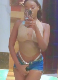 Leila - escort in Kampala Photo 4 of 7