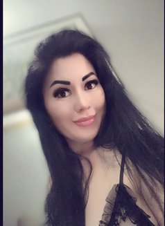 New Leila in Bahrain - escort in Al Manama Photo 3 of 5