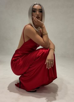 LEILA - Transsexual escort in Muscat Photo 9 of 9