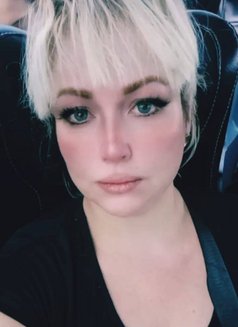 LEILA FERNANDEZ CURVY BBW - escort in Porto Photo 2 of 9