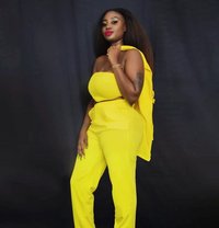 Leina - puta in Nairobi