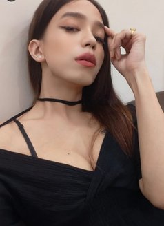 Leina - Transsexual escort in New Delhi Photo 13 of 15